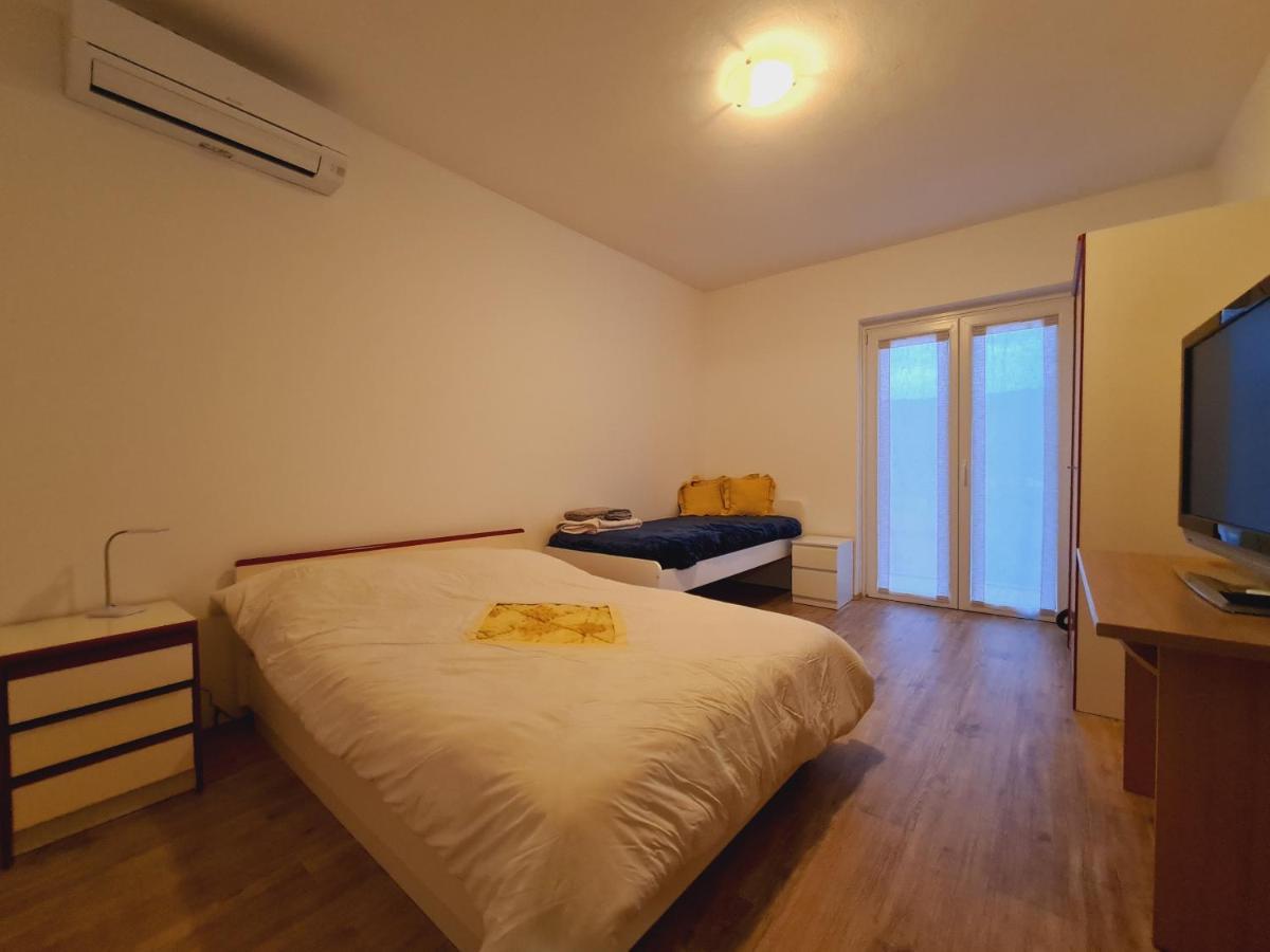 Countryside Apartment Koper Eksteriør billede